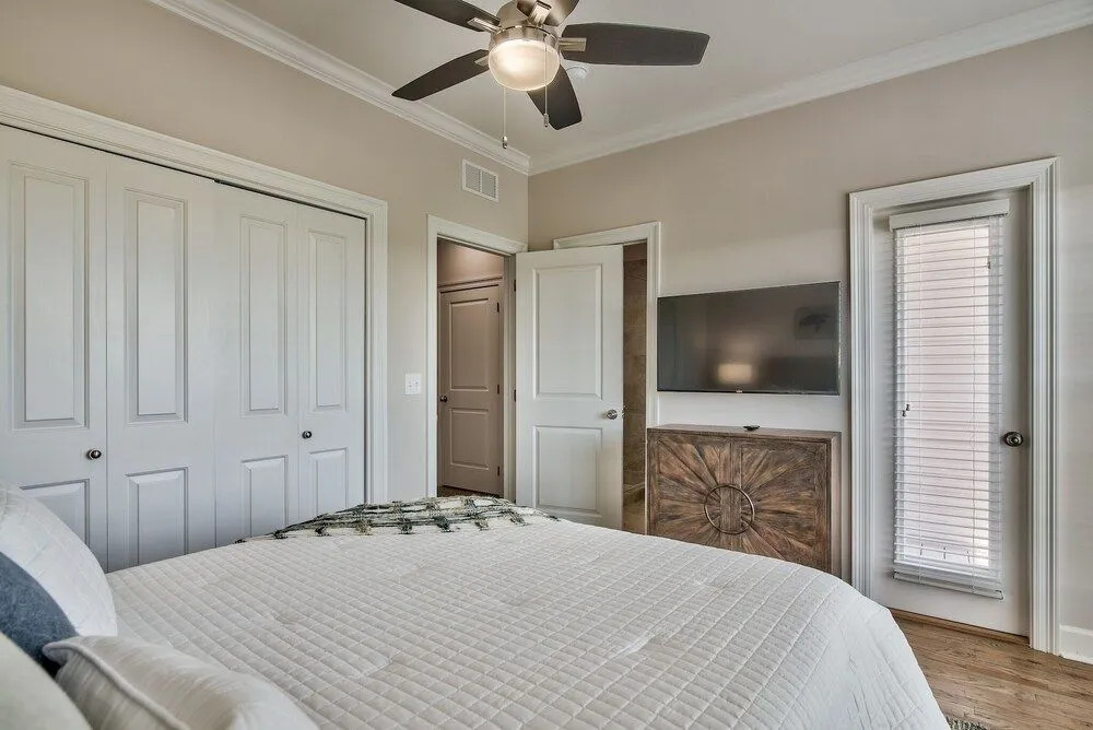 Silverfin Villa NEW Luxury Steps To Beach