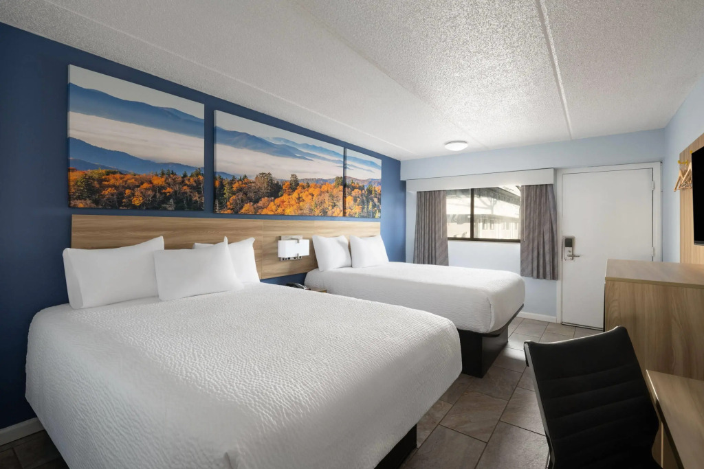 Days Inn by Wyndham Charlotte University