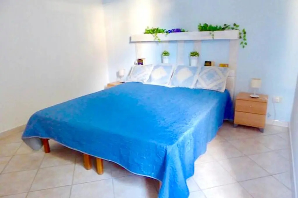 3 bedrooms appartement at Cala Gonone 70 m away from the beach with enclosed garden