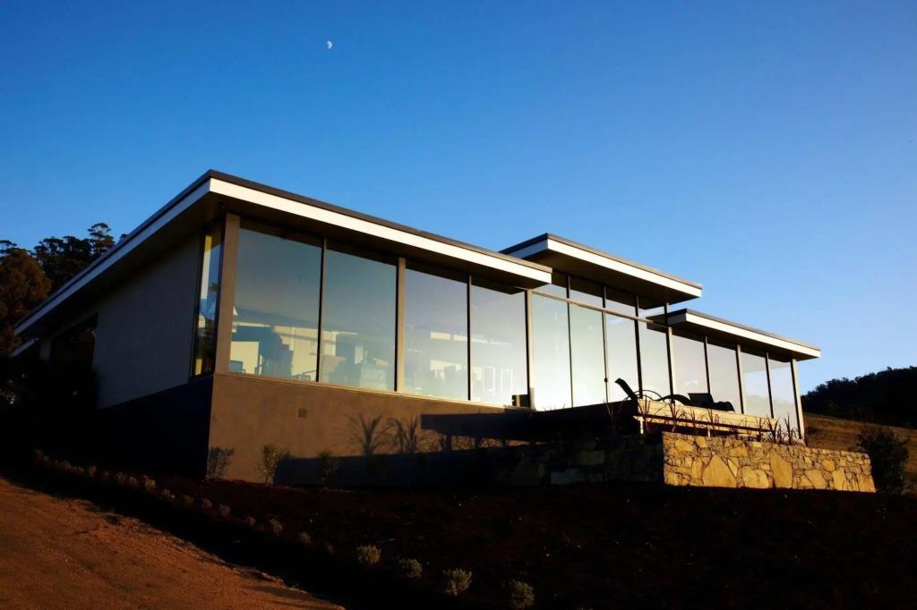 Dragonfly Lodge