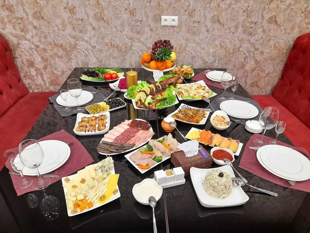 V hotel & tours