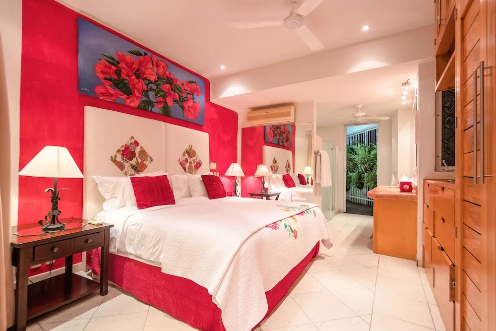 Luxury villa rental, Casa Yvonneka