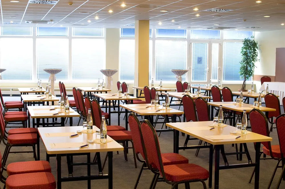 Hotel Senec Lake Resort