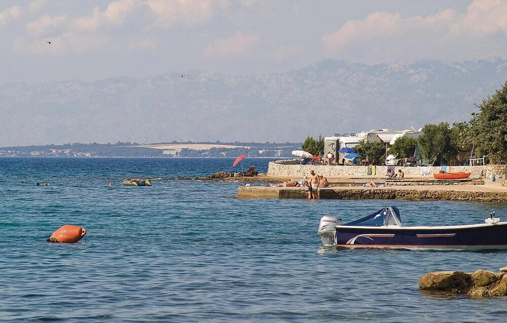 Nice Apartment in Lukoran With 1 Bedrooms, Wifi and Outdoor Swimming Pool