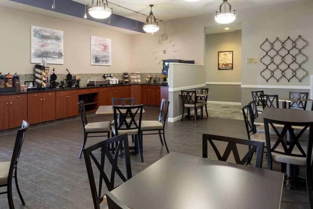 GrandStay Hotel and Conference