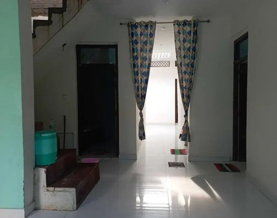 OYO 70386 Panchhi Guest House