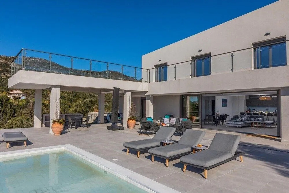 Exclusive Villa Petalouda