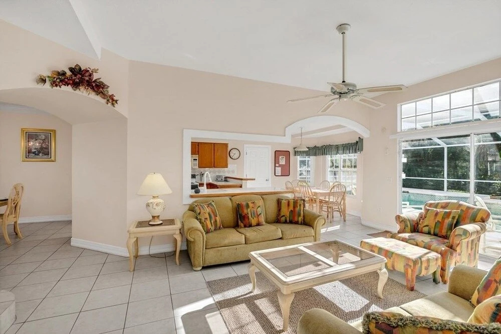Gorgeous Floridian Style 5 Bed 3 Bath Pool Home 5 Bedroom Villa by Redawning