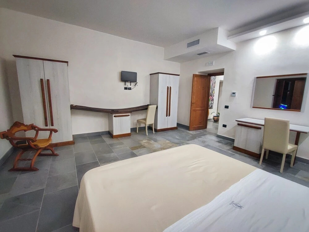 Palazzo Iaquinta - Rooms, Restaurant & Wellness