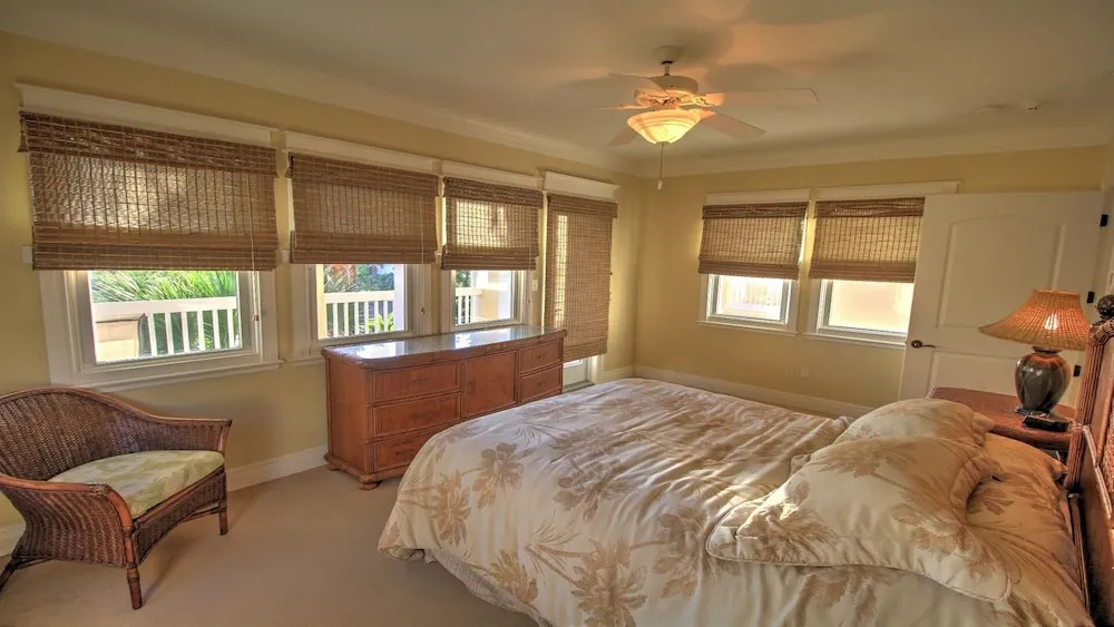 Manu Kai - Beachfront House With Private Pool And Hot Tub 6 Bedroom Home by RedAwning