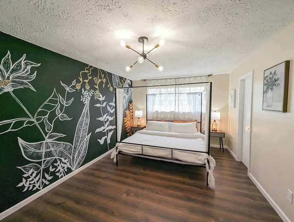 Vibrant Getaway Say Hello to the Best of Houston
