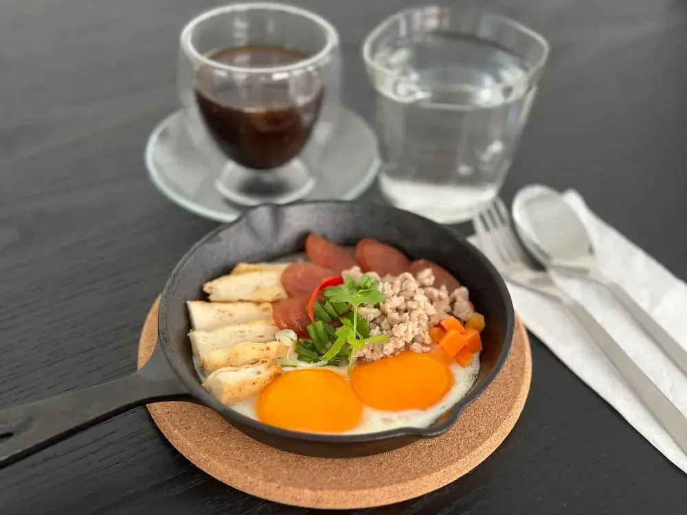 Dear Sunday Hometel Bangkok