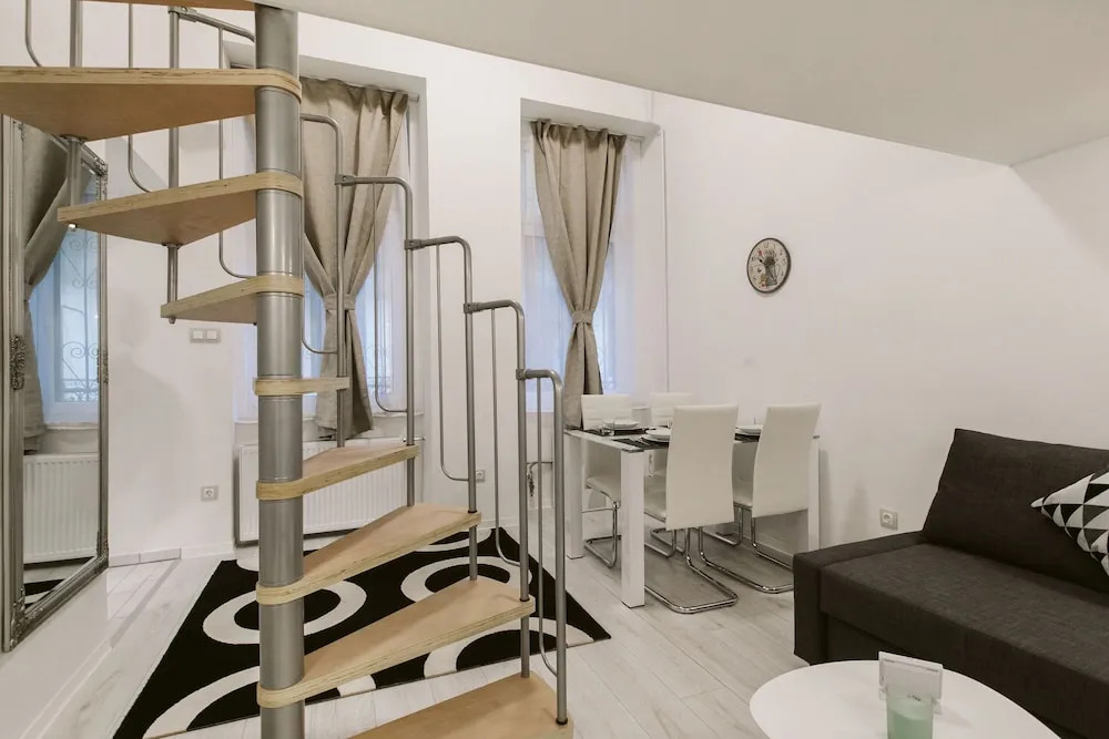 Lazar 18 Apartment