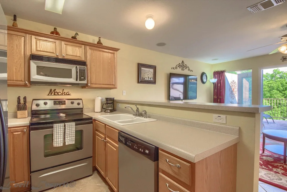 River Vista Ww G302 2 Bedroom Condo by RedAwning