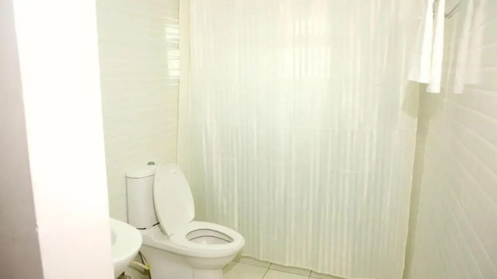 OYO 12459 SilverKey Gachibowli