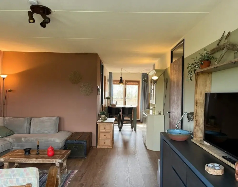 Spacious Apartment in Maartenszee Dune