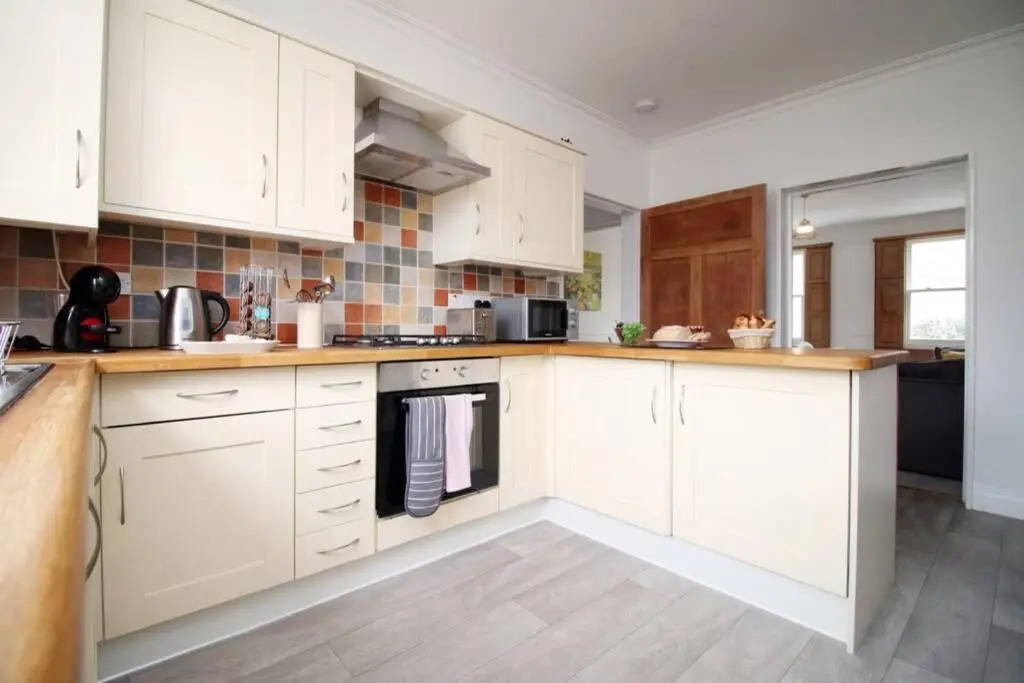 Spacious Georgian Apartment 5 mins from Bath Abbey