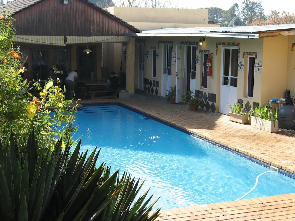 Accoustix Backpackers Hostel