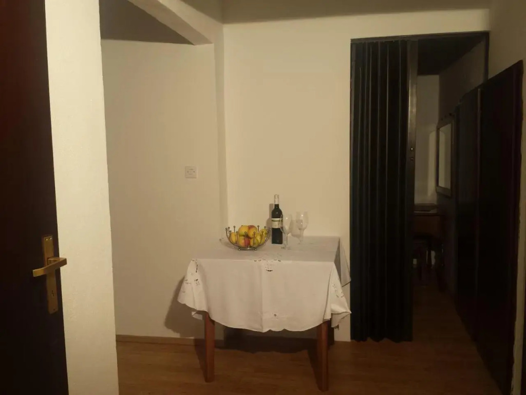 Apartments "Villa Mungos" Sobra