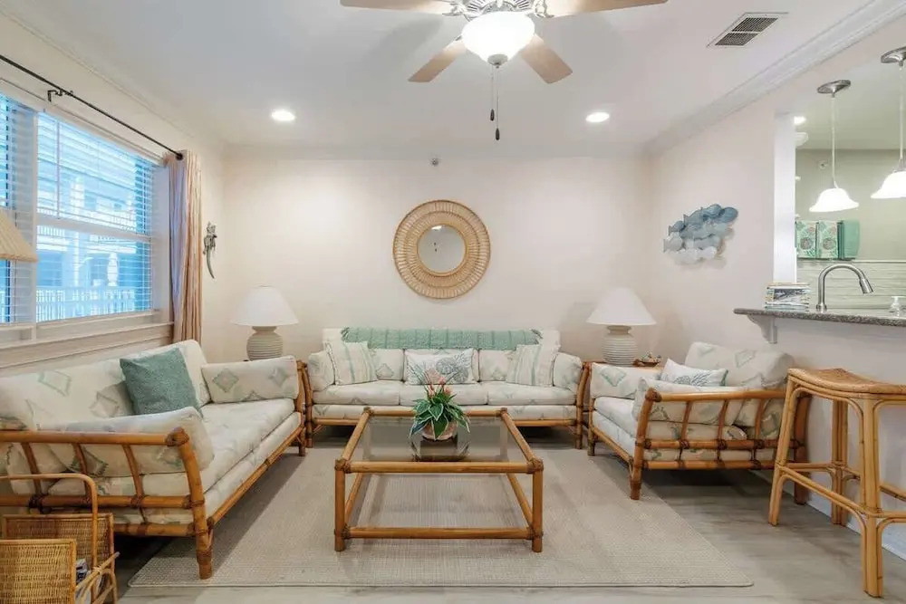 Cypress Cove 103 - Beautiful 1 Bedroom 1 Bath Beachfront Condo in Biloxi