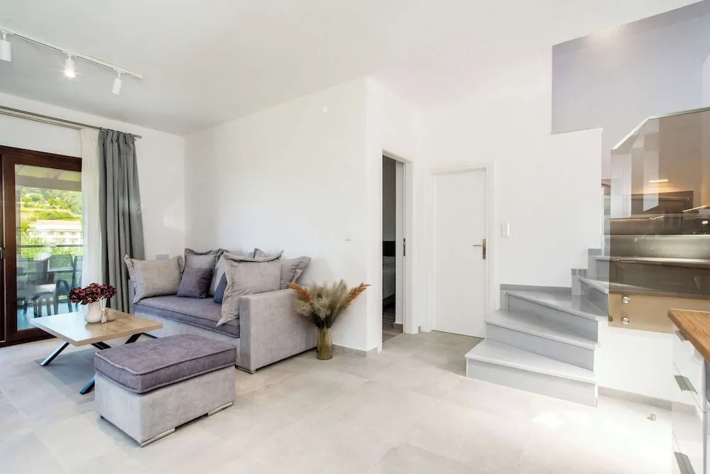 Villa Socrates Gardeno Luxury Sea View Pool Escape