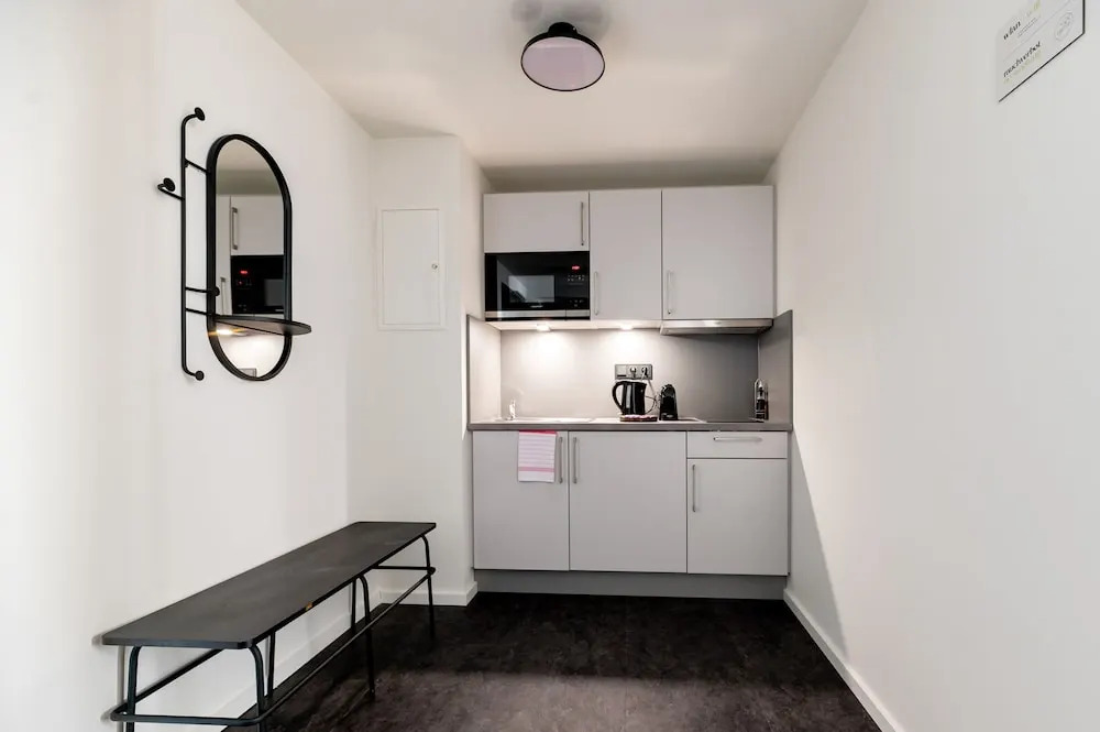 Limehome Bremerhaven Kantstraße