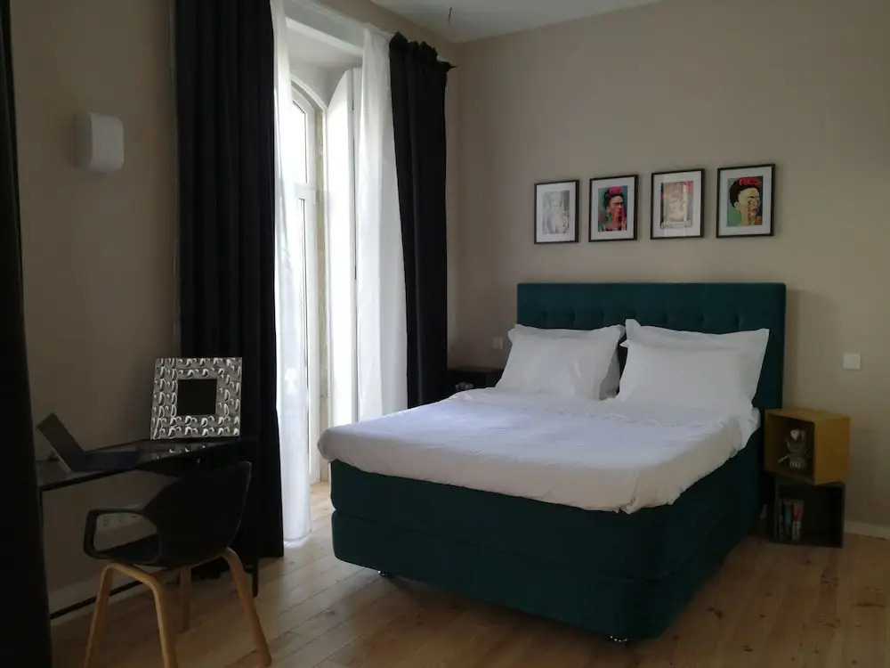 Temple Suites Guesthouse