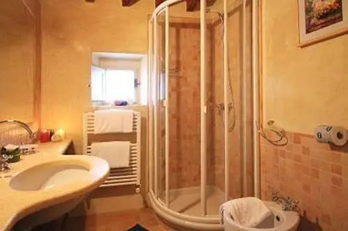 Monna Lisa Halldis Apartment