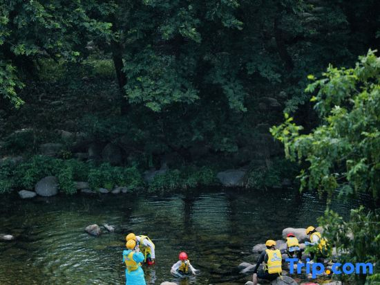 BaoBaoLi · Mountain Valley Stream Pool Resort (Canyon Rafting Shop, Top of Northern Zhejiang)