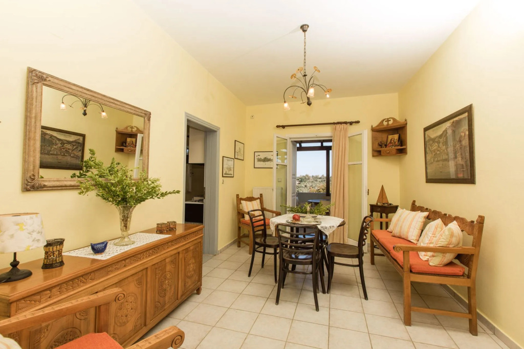 Artos Apartments
