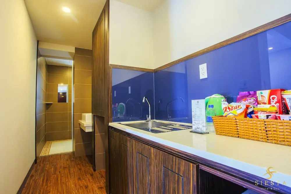 Delfino Hotel & Spa Danang