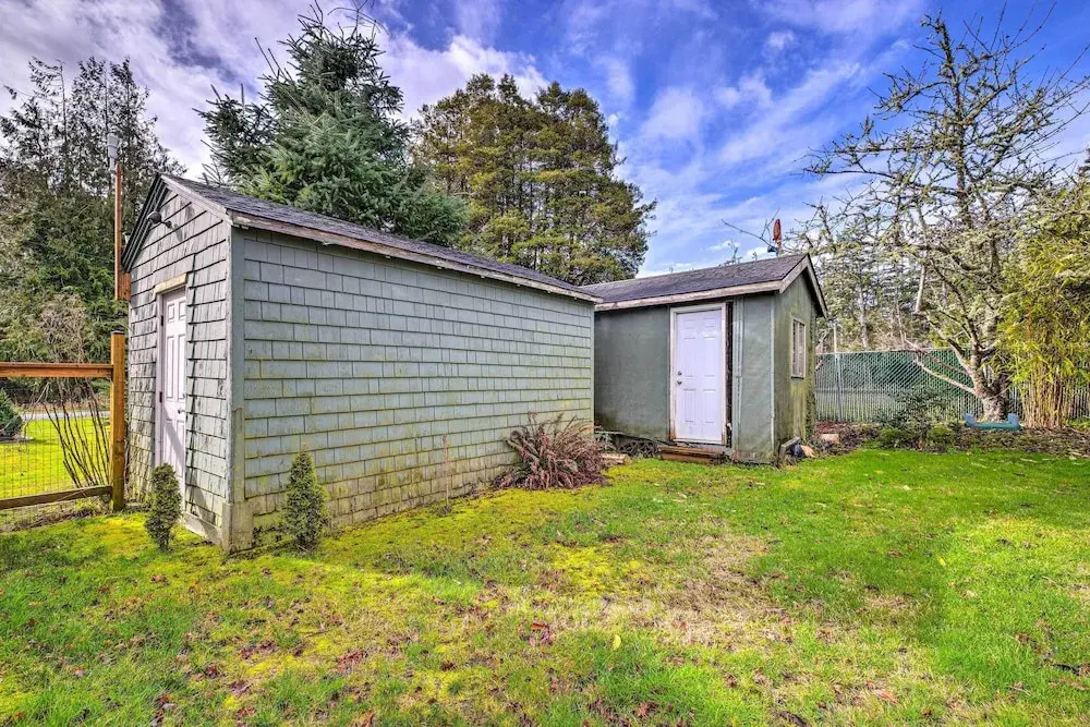 Hammond Home 2 Blocks to Marina & Columbia River!