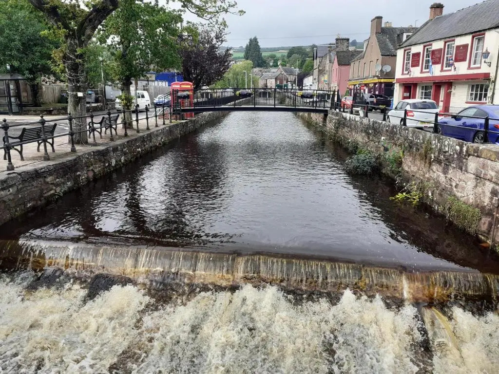 Lovely 3-bed Apartment in Alyth