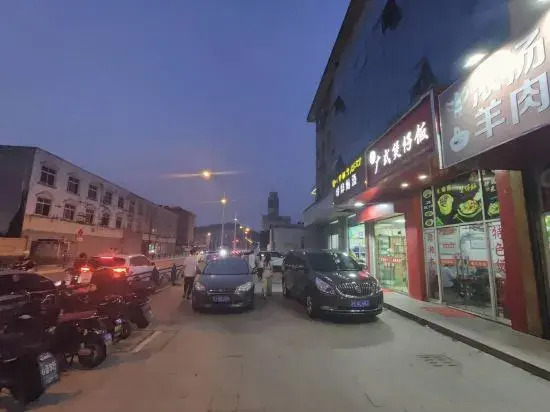 Shanghai Jinyu Hotel(Songjiang Xiaokunshan Branch)