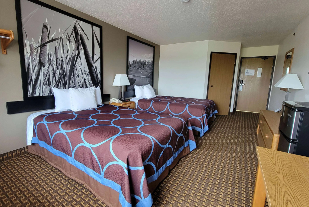 Super 8 by Wyndham Park Rapids