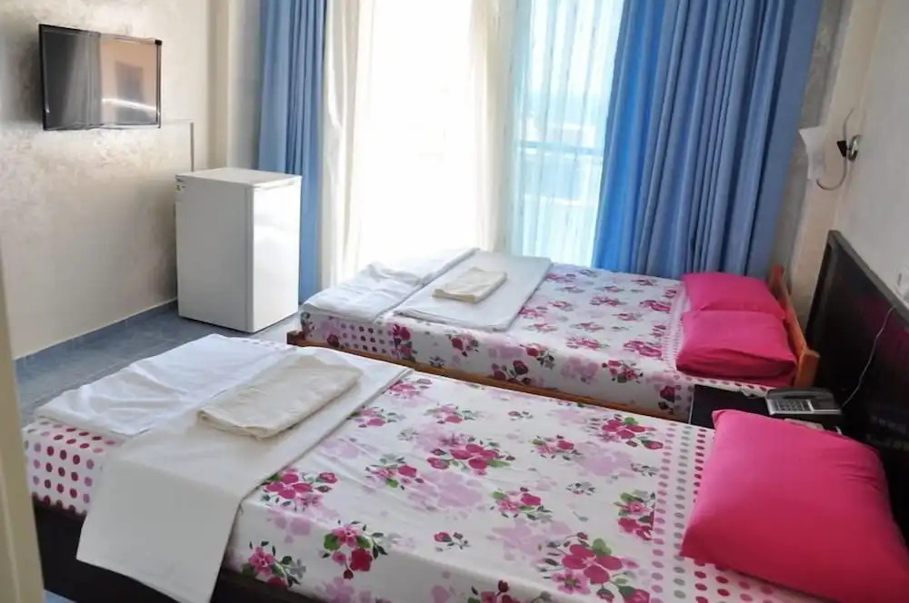 Famin Hotel