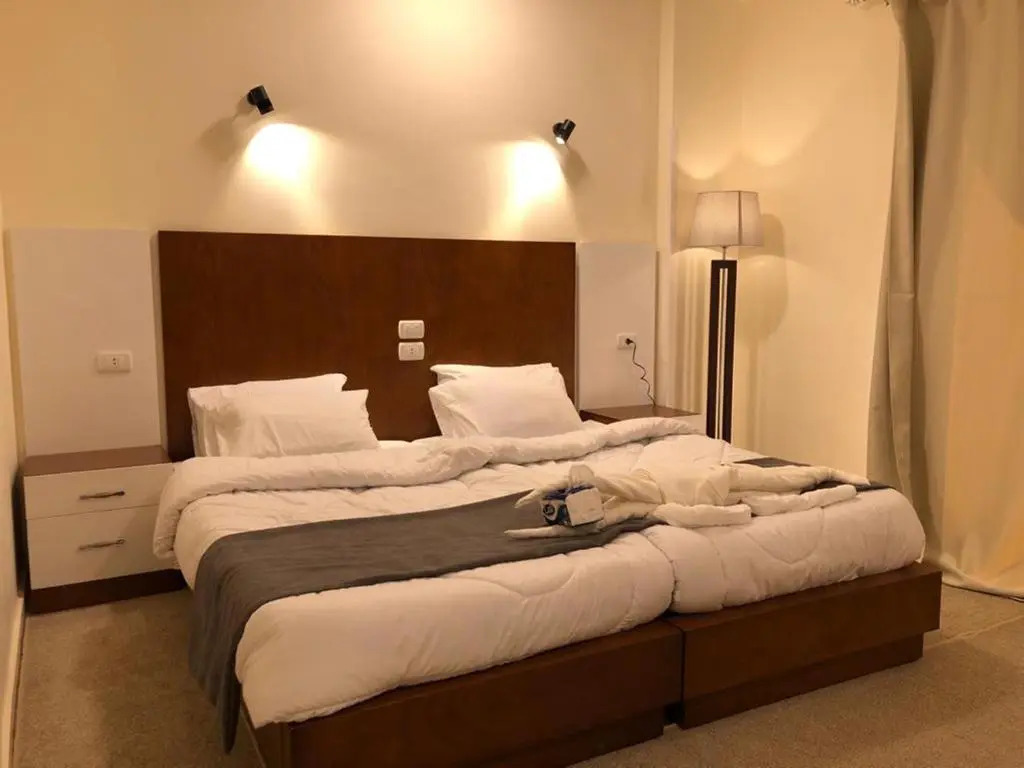 Sphinx Luxor Apartment