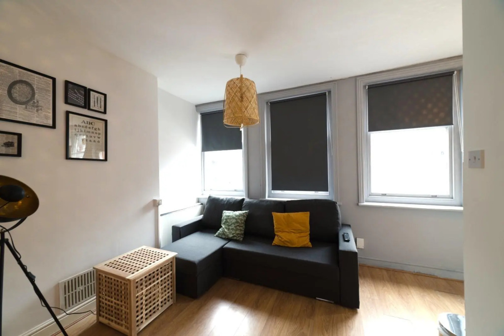 Comfort Apartment by EveryWhere to Sleep London