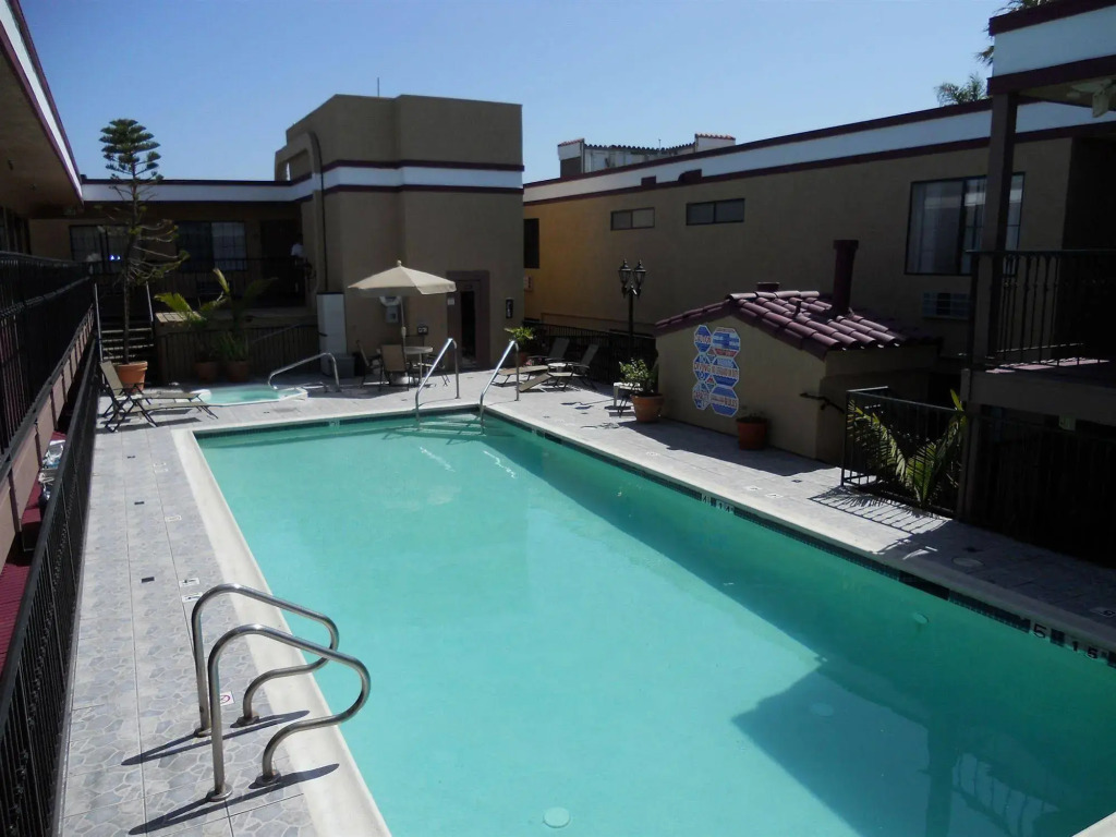 Hotel Pacific, Manhattan Beach