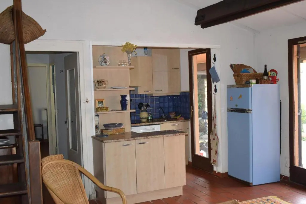 Petit mas au paradis avec piscine pour 6 personnes