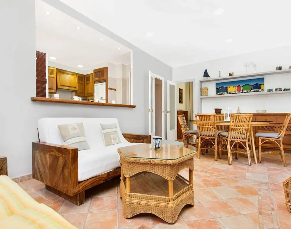 Villa in Spain Near Sandy Beach & Mountain Views