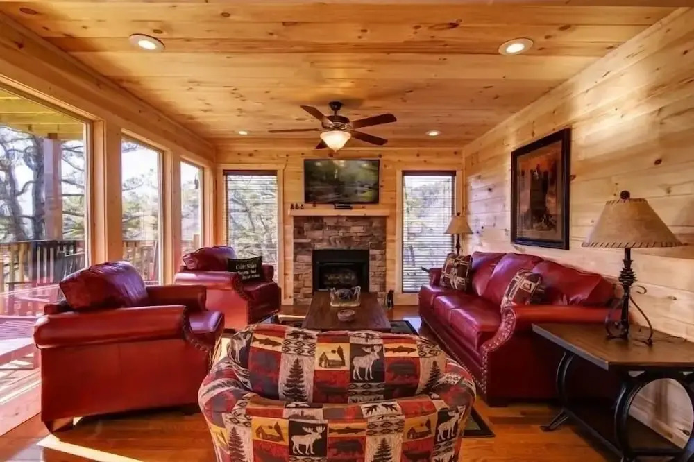Country Cozy 4 Bedrooms 5 Bathrooms Home