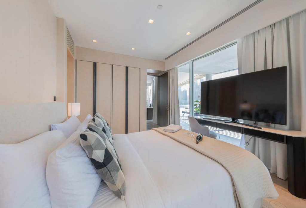 EDENS Homes & Villas - FIVE Palm Residences