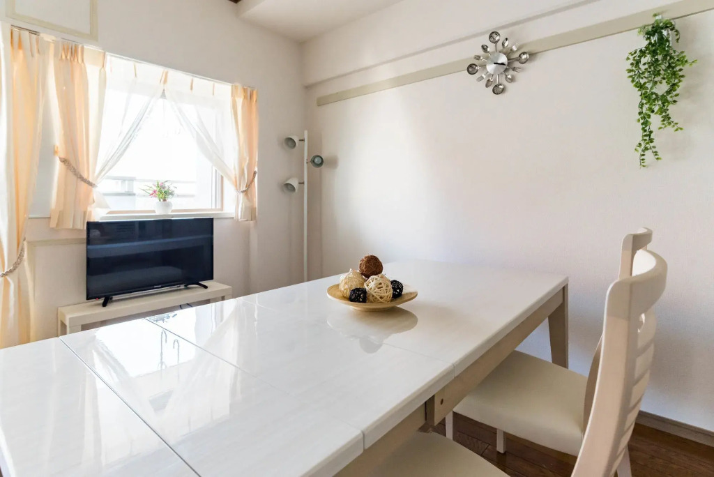 FDS Bijou Suites