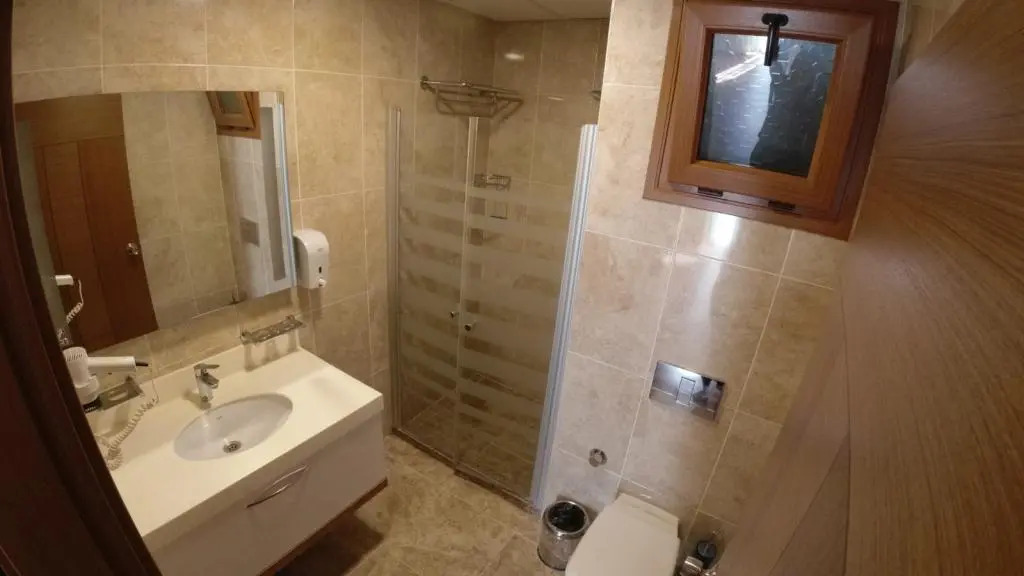 Alptekin Otel