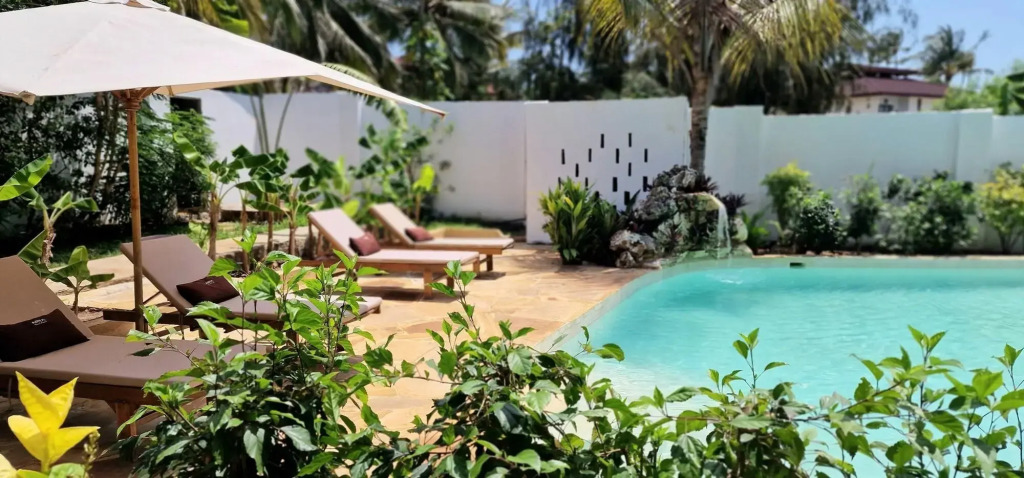 ARYA Boutique Resort