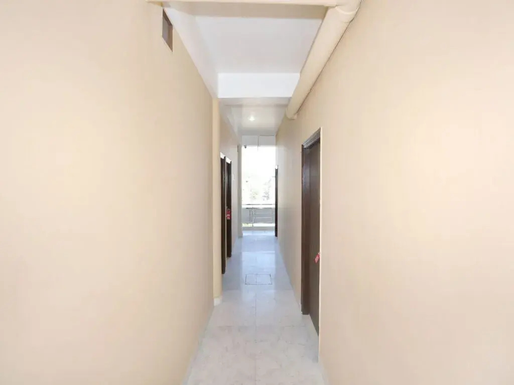 Hotel Riyasat By OYO Rooms