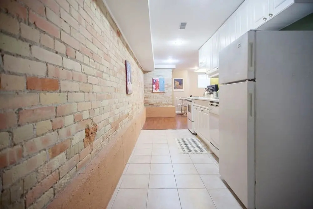 Grand Forest Hill 2BR Hideaway