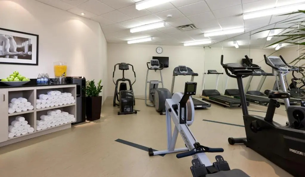 Holiday Inn Laval Montreal by IHG
