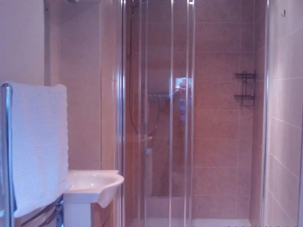 Pyle Guest House